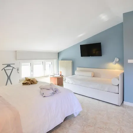 1 Bedroom Cozy In Borgofranco Divrea