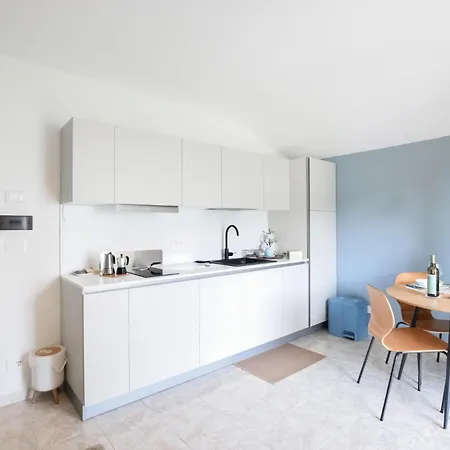 1 Bedroom Cozy In Borgofranco Divrea Borgofranco d'Ivrea