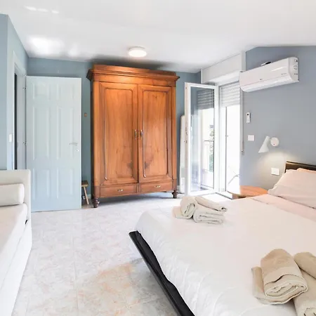 Apartment 1 Bedroom Cozy In Borgofranco Divrea